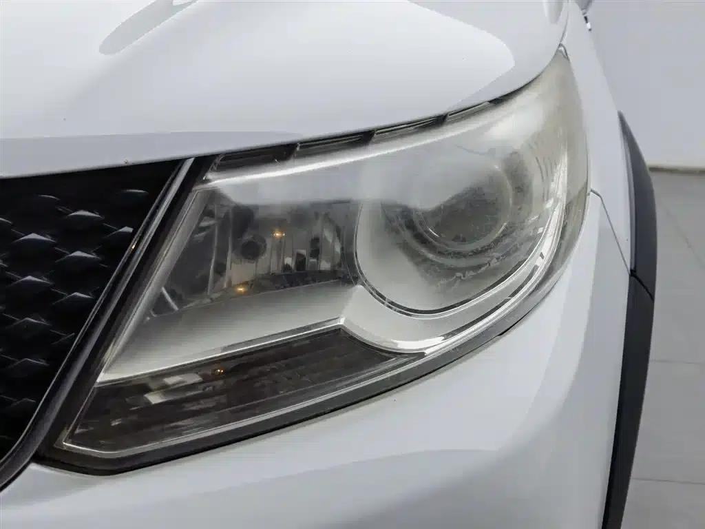 Jingyi X3 2014 1.5L Luxury Edition — миниатюра 7