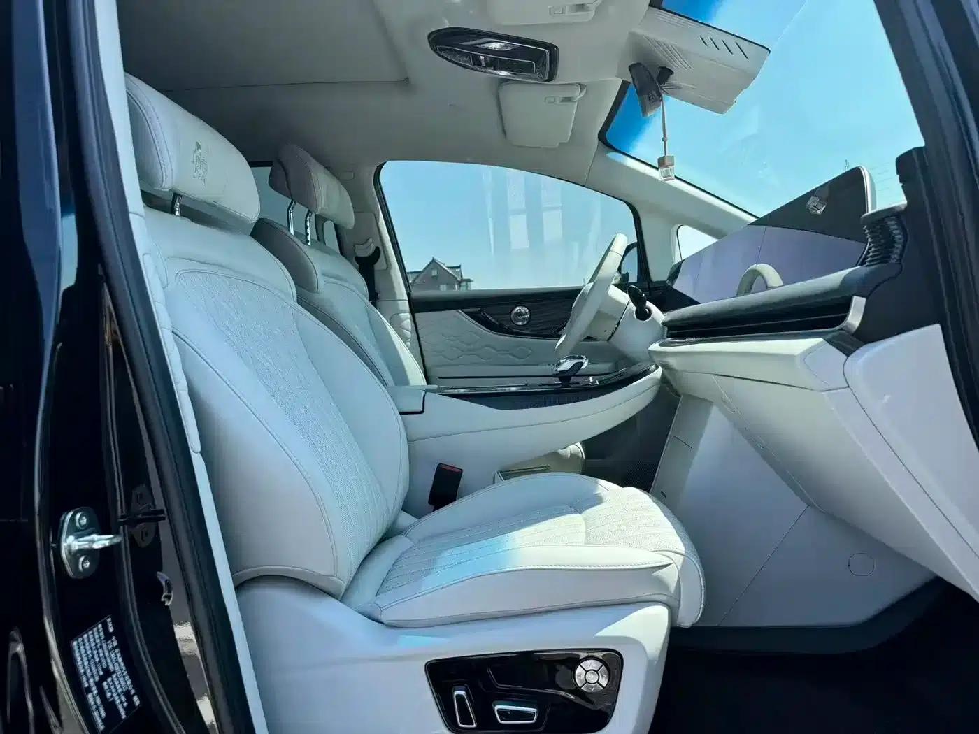 Xinghai V9 2024 1.5TD 200km Qingyun Ladder Series Premium Model — миниатюра 8