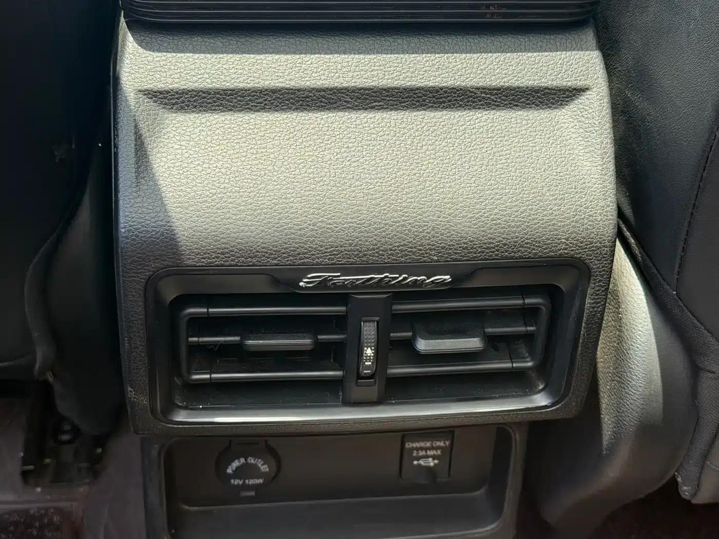 Fengxing T5L 2019 1.6TD DCT Premium 7-seater — миниатюра 18