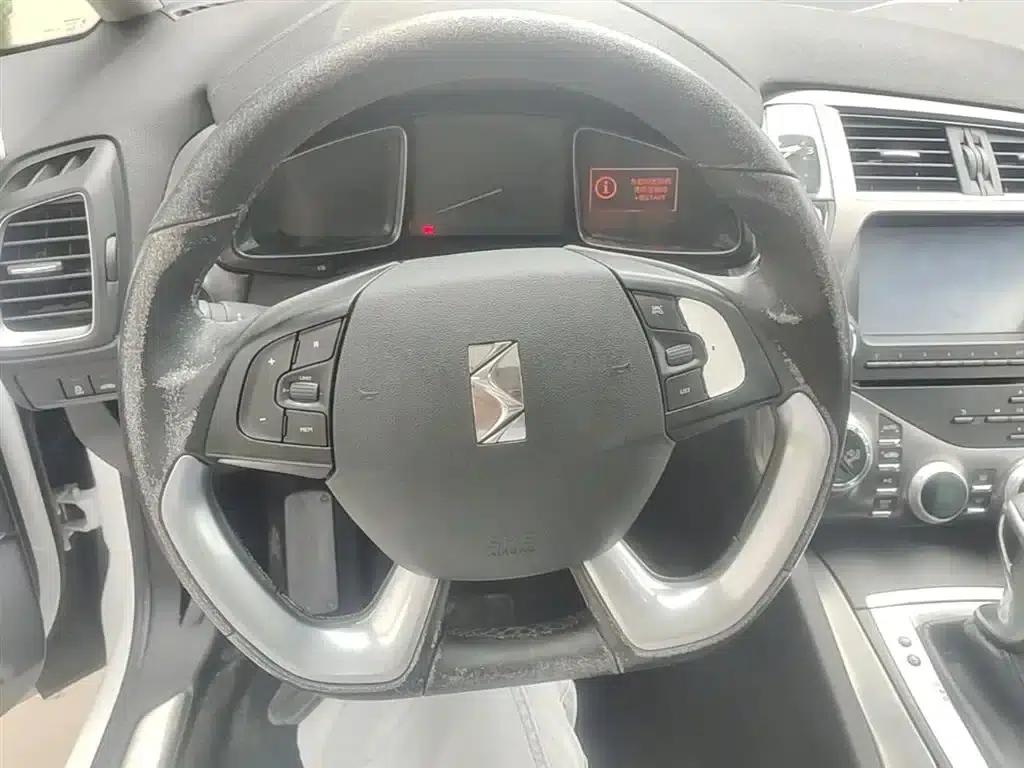 DS 5 2015 1.6T Elegant Edition THP160 — миниатюра 11