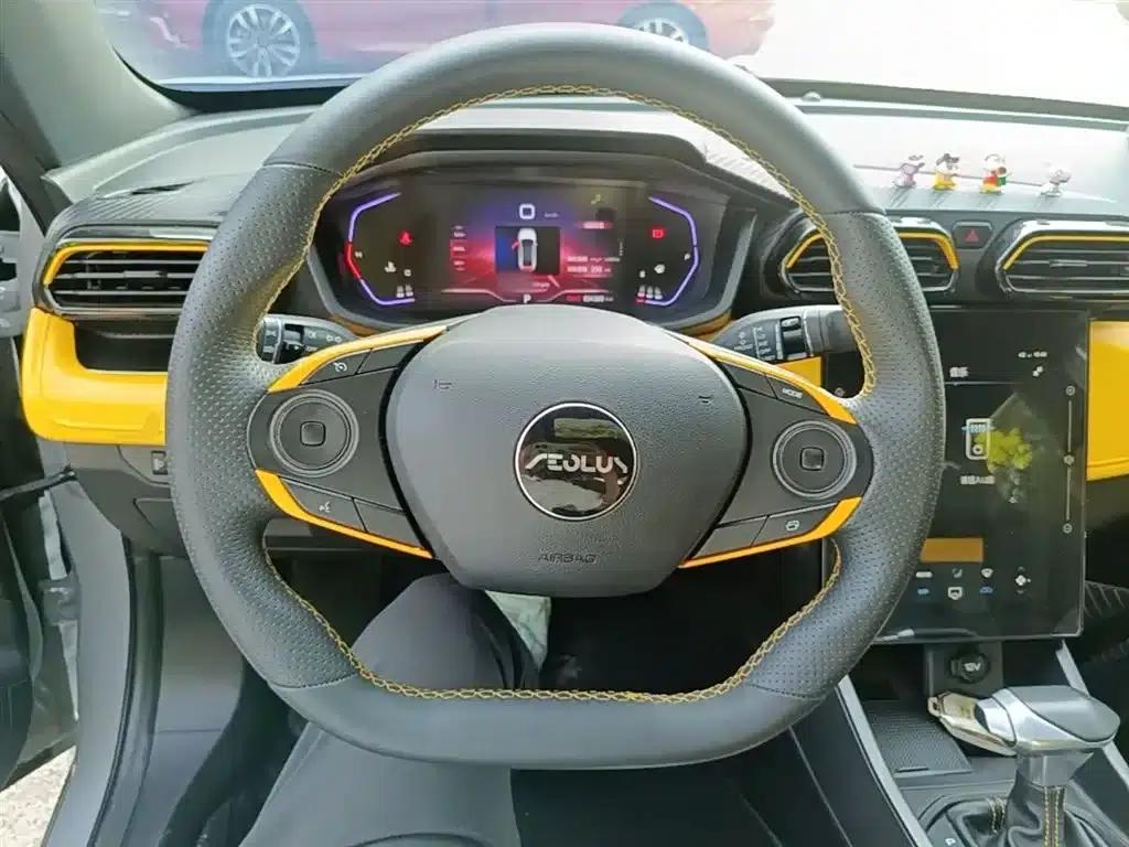 Aeolus Yixuan 2023 Mach Edition 1.5T Automatic Dream Chaser Edition — миниатюра 11