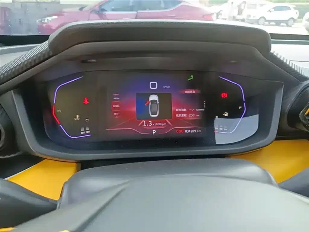 Aeolus Yixuan 2023 Mach Edition 1.5T Automatic Dream Chaser Edition — миниатюра 12