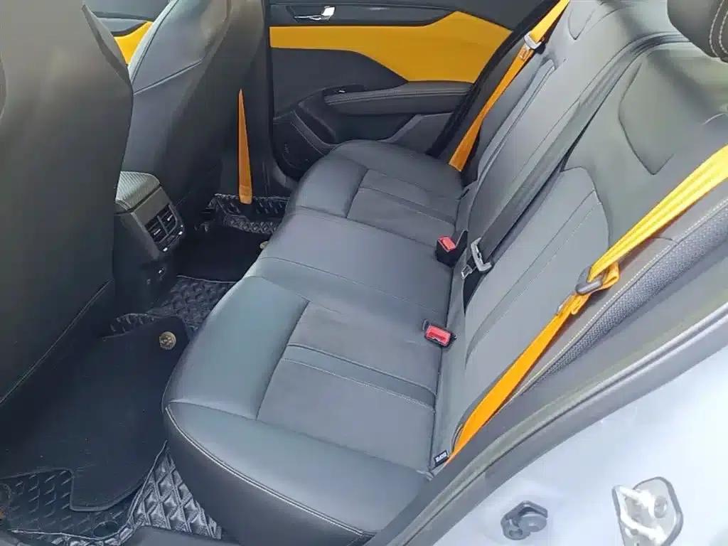 Aeolus Yixuan 2023 Mach Edition 1.5T Automatic Dream Chaser Edition — миниатюра 17