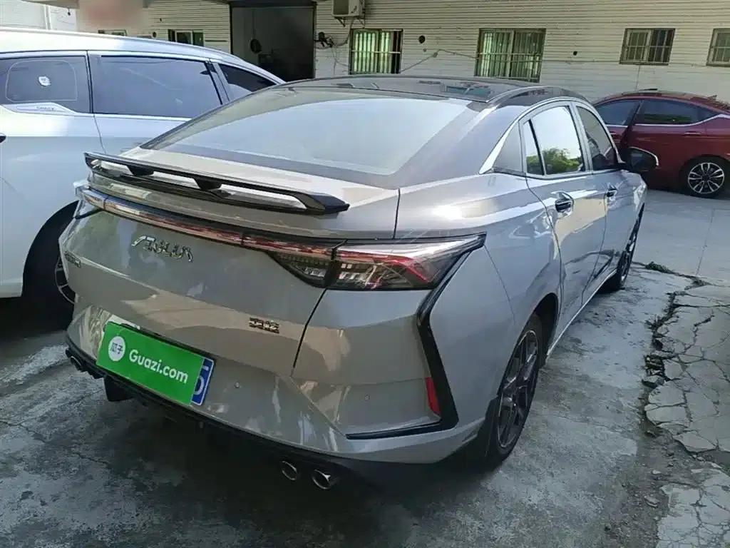 Aeolus Yixuan 2023 Mach Edition 1.5T Automatic Dream Chaser Edition — миниатюра 7