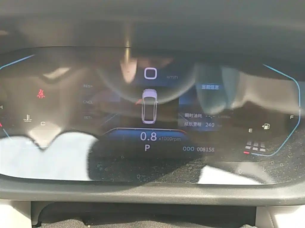 2023 Aeolus Yixuan Mach Edition 1.5L Automatic Wind Chaser — миниатюра 12