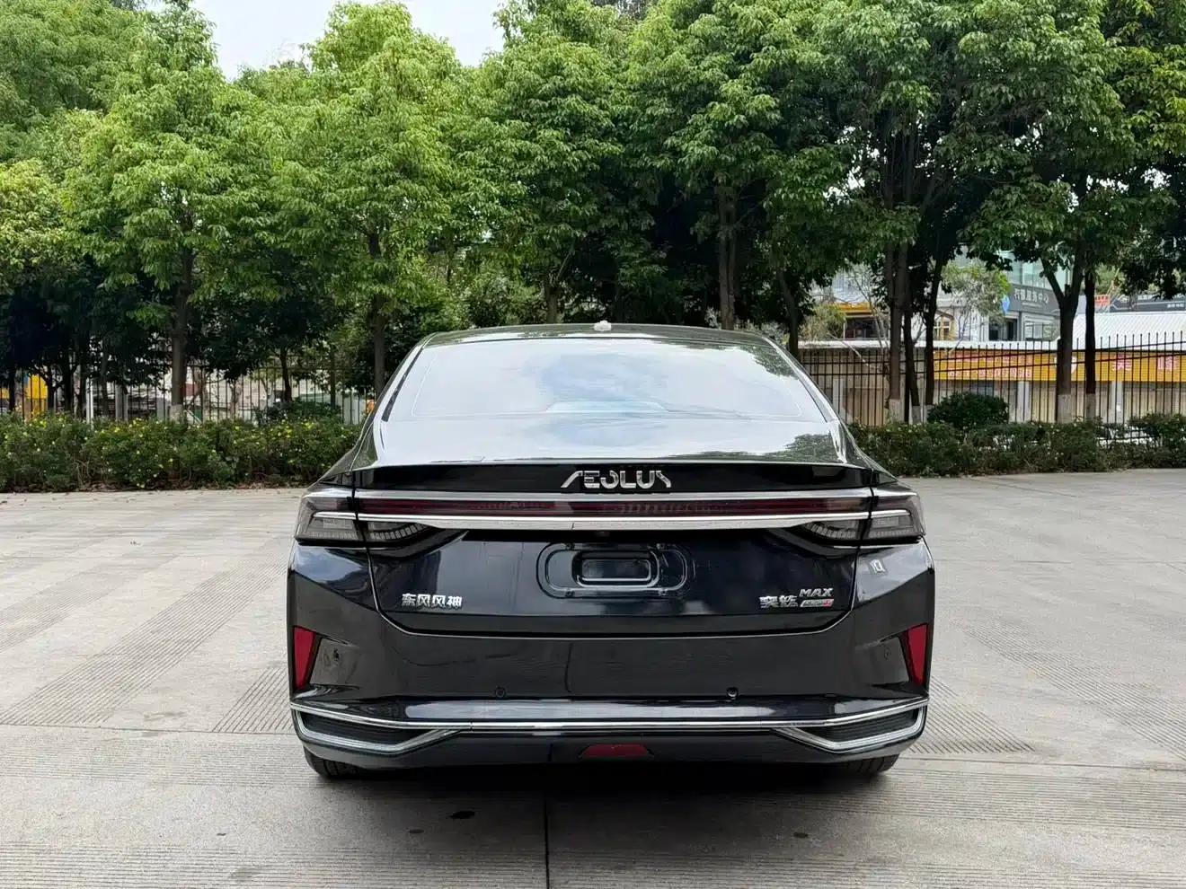 Aeolus Aeolus MAX 2022 1.5T Super Stylish Dad Edition — миниатюра 8