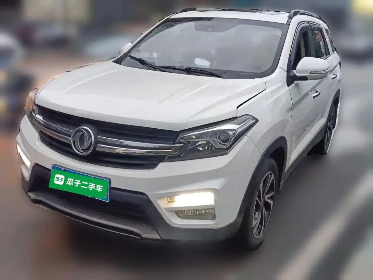 Dongfeng Fengon S560 2018 1.8L Manual Comfort 7-Seater — миниатюра 1