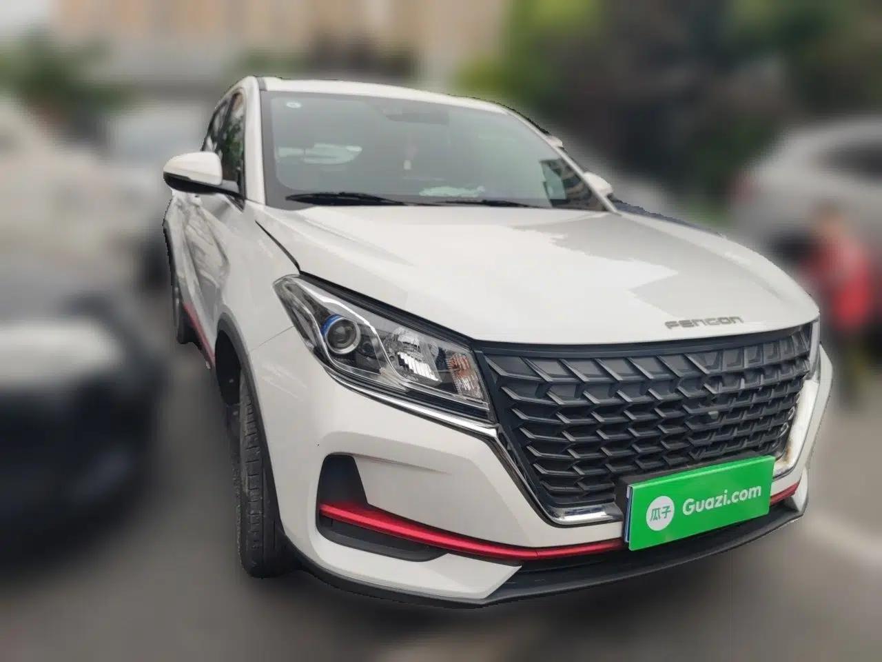 Dongfeng Fengon 500 2022 1.5L CVT Enjoyment Version — миниатюра 3