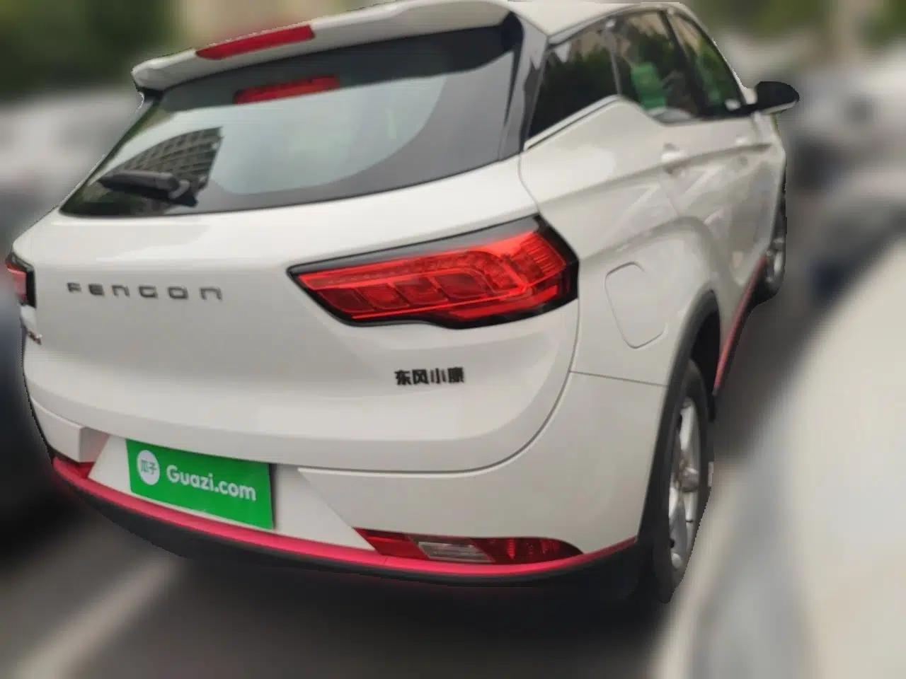 Dongfeng Fengon 500 2022 1.5L CVT Enjoyment Version — миниатюра 6