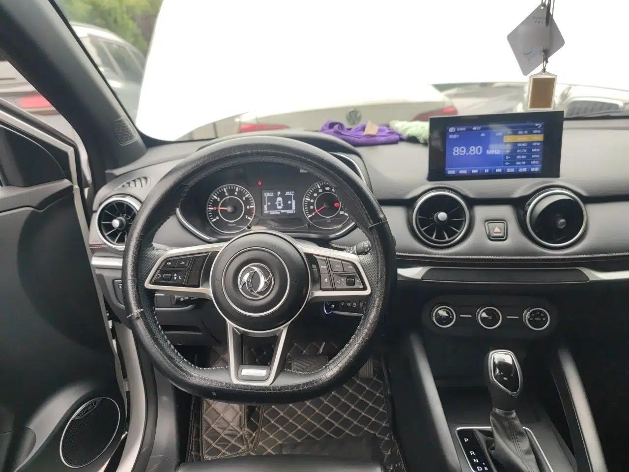Dongfeng Fengon 500 2022 1.5L CVT Enjoyment Version — миниатюра 9