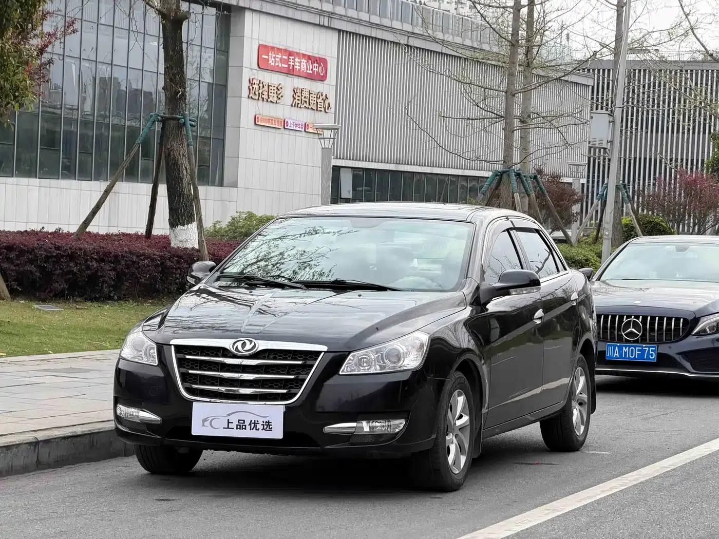 Dongfeng Fengshen S30 2011 Model 1.6L Manual Premium Edition — миниатюра 1