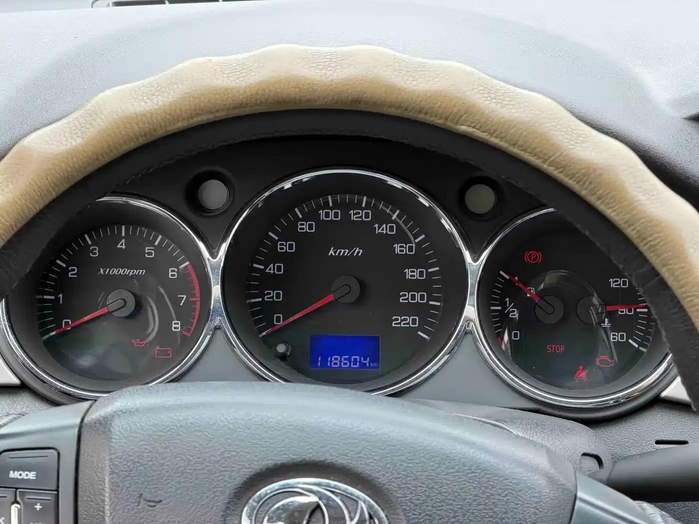 Dongfeng Fengshen S30 2011 Model 1.6L Manual Premium Edition — миниатюра 11