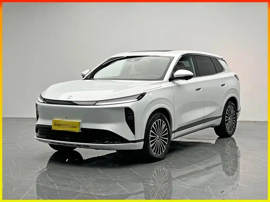 Dongfeng Fengshen L8 2025 Model 185KM Dream Edition — миниатюра 1