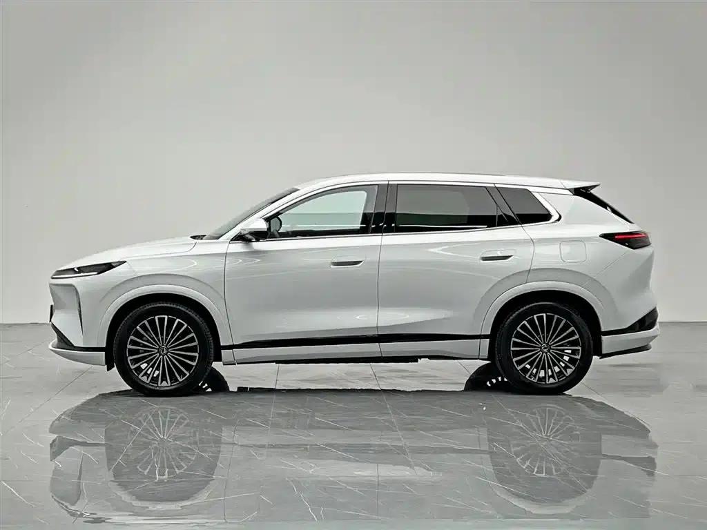 Dongfeng Fengshen L8 2025 Model 185KM Dream Edition — миниатюра 3