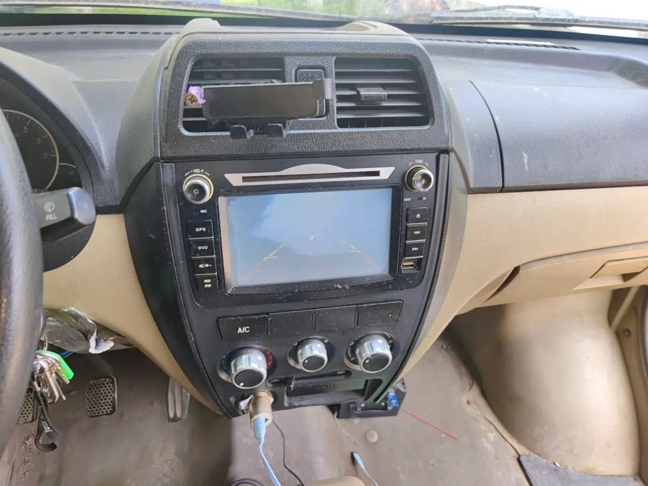 Dongfeng Xiaokang C37 2015 1.5L Standard II DK15-06 — миниатюра 14