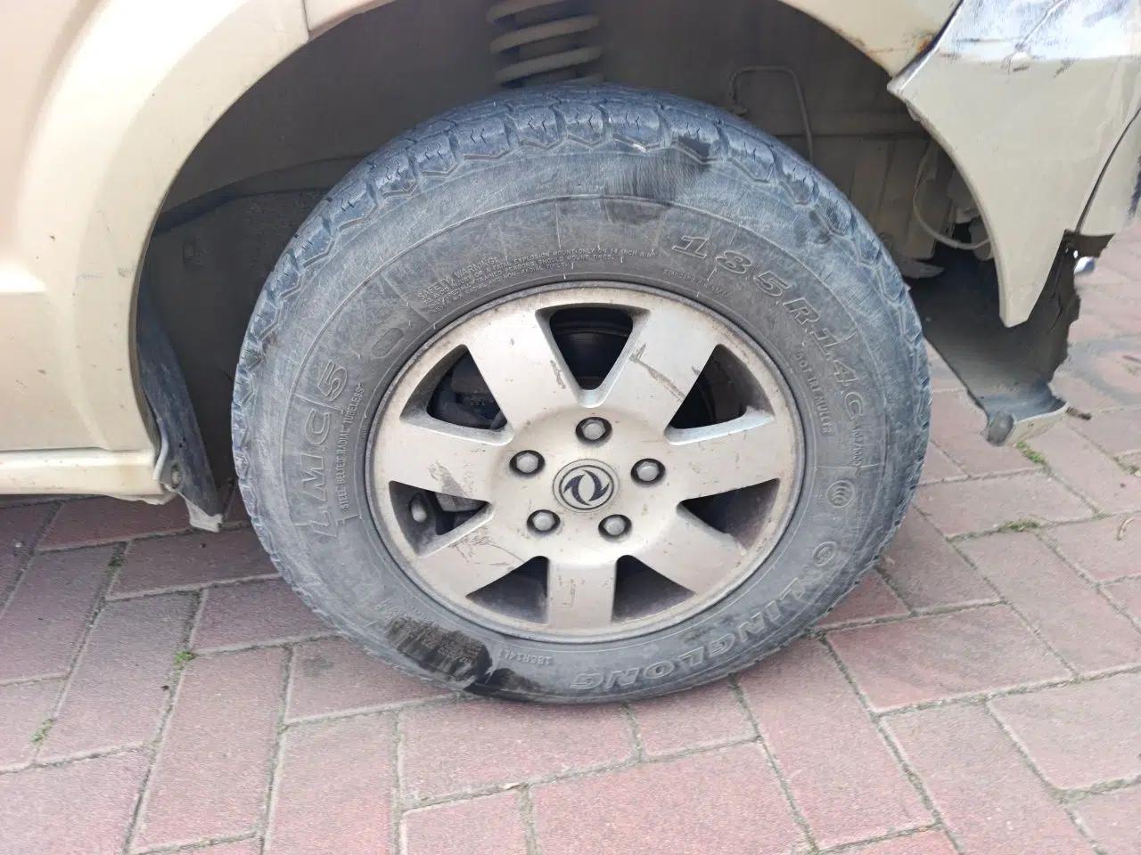 Dongfeng Xiaokang C37 2015 1.5L Standard II DK15-06 — миниатюра 8