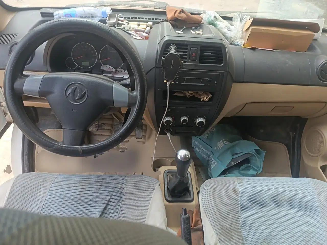 Dongfeng Xiaokang C35  — миниатюра 10