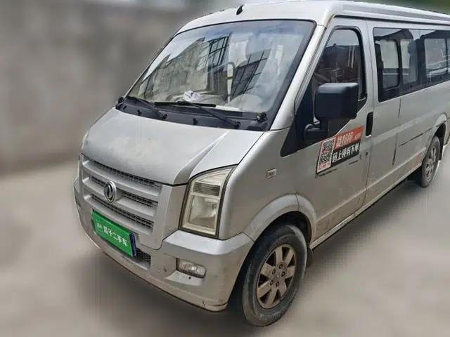 Dongfeng Xiaokang C36 2015 1.5L Standard Version II DK15-06
