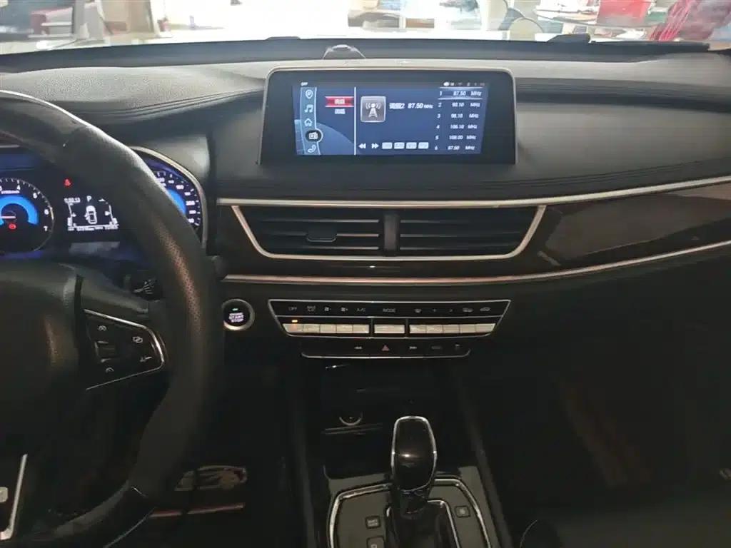 Fengguang 580 2020 1.5T CVT Luxury Edition — миниатюра 13