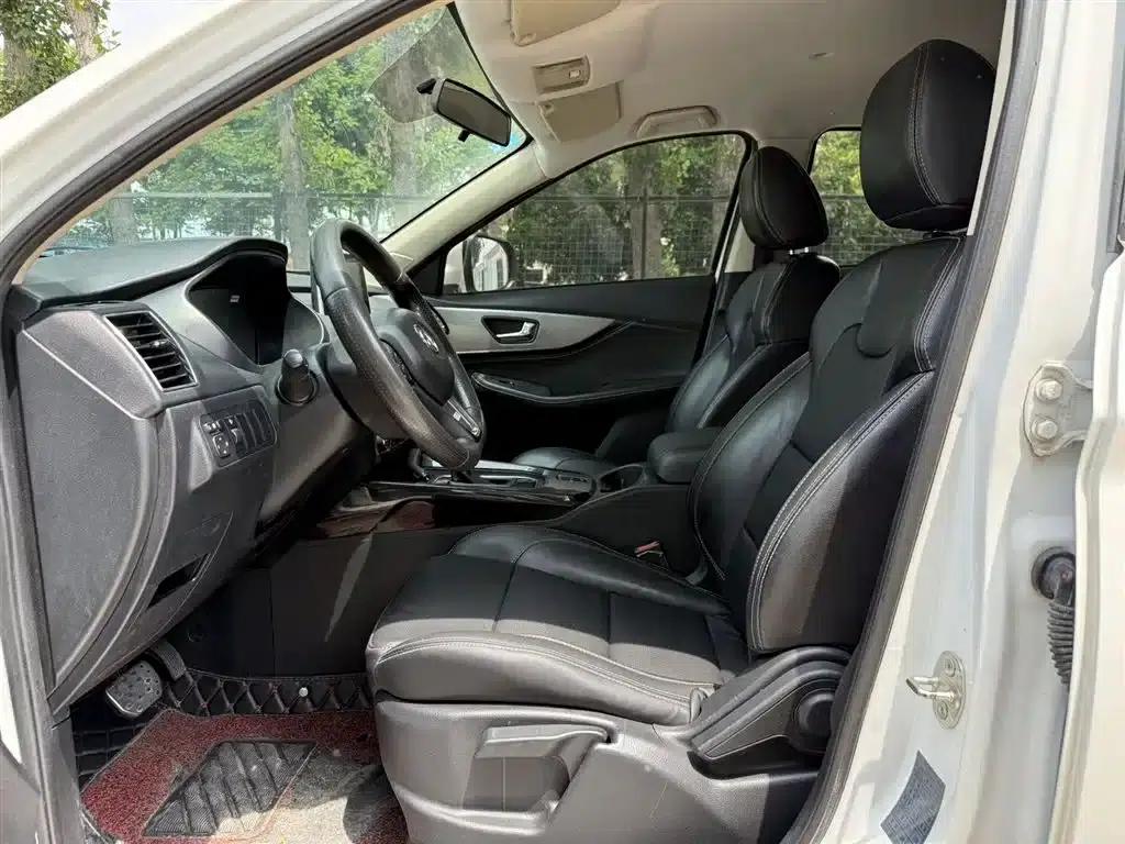 Fengguang S560 2019 Model 1.8L CVT Elite — миниатюра 7