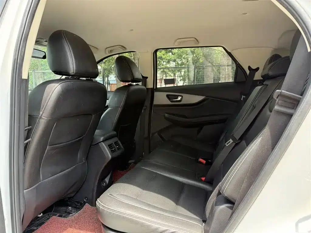 Fengguang S560 2019 Model 1.8L CVT Elite — миниатюра 8