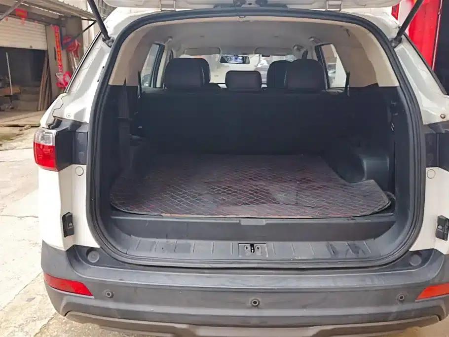 Fengguang S560 2018 Model 1.8L CVT Elite 5-Seater — миниатюра 4