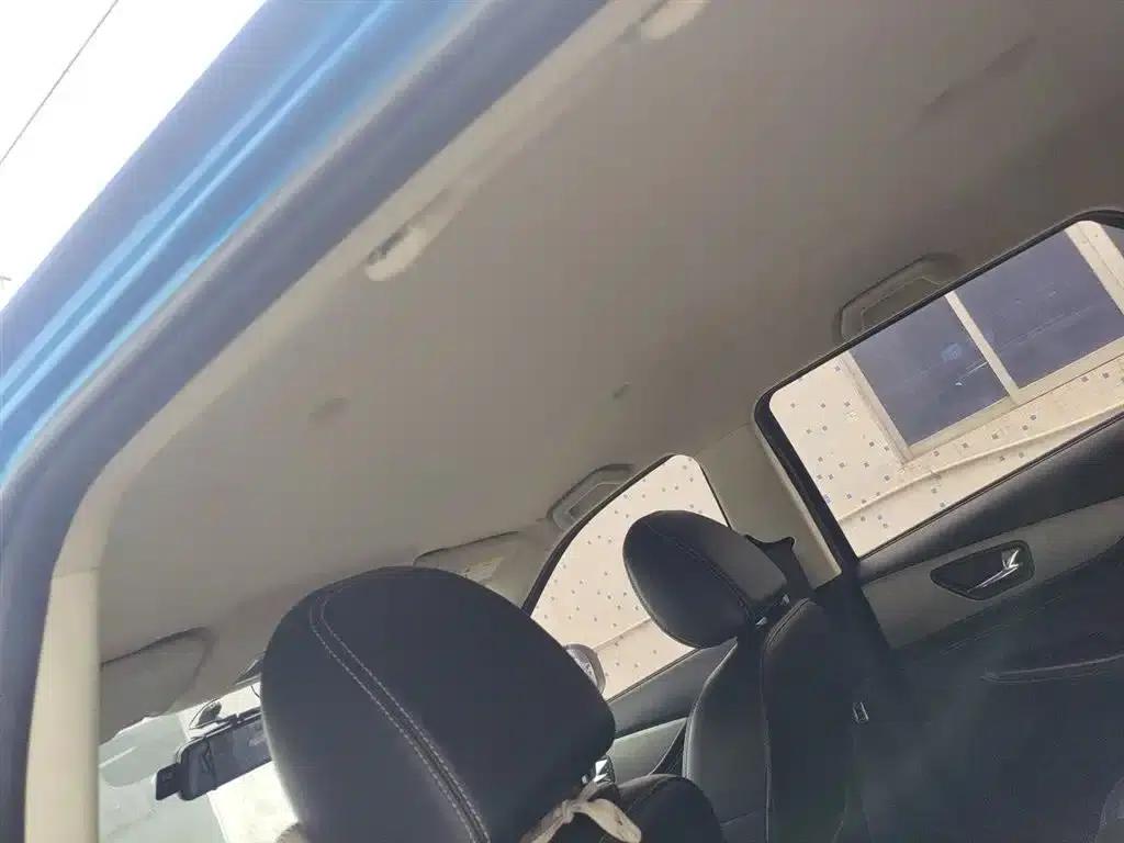 Fengguang S560 2018 Model 1.8L CVT Elite 7-Seater — миниатюра 15