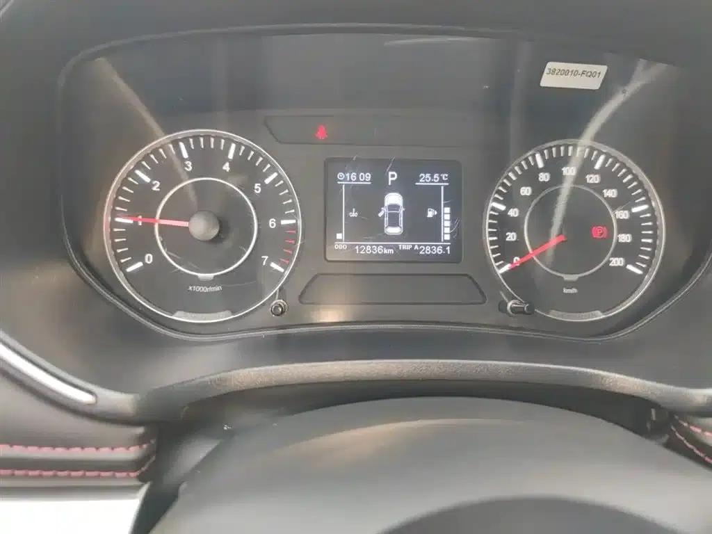 Fengguang 500 2022 Model 1.5L CVT Enjoyment Edition — миниатюра 5