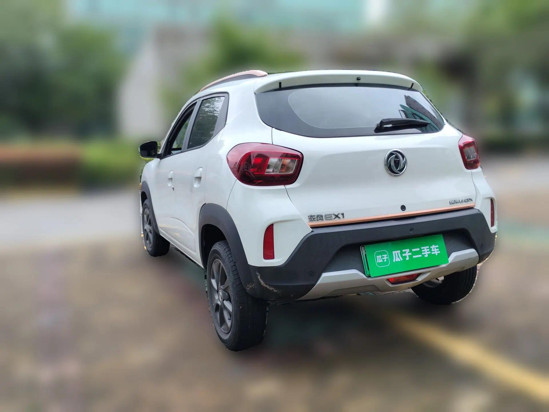 Dongfeng NAMMI BOX 2022 Chasing Wind Edition 331KM Advanced Model — миниатюра 4