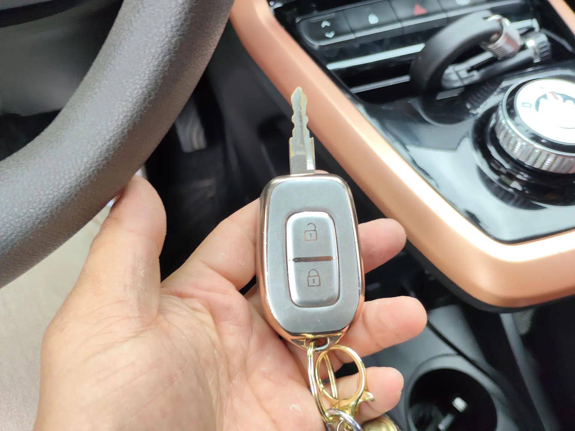 Dongfeng NAMMI BOX 2022 Chasing Wind Edition 331KM Advanced Model — миниатюра 9