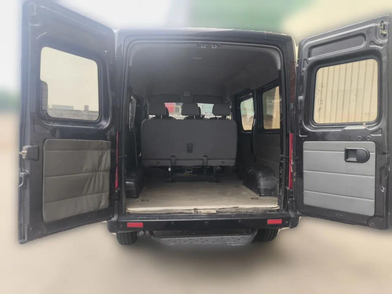Dongfeng Yufeng 2020 2.3T Economy Standard Edition Logistics Vehicle Short Wheelbase Mid-Roof Design 5-9 Seats WP2.3 — миниатюра 20