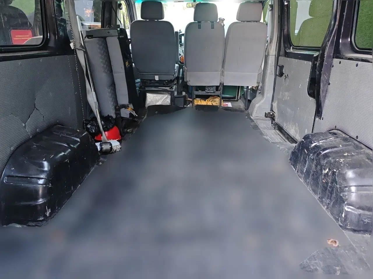 Dongfeng Yufeng 2021 2.3T V9 Logistics Vehicle Short Wheelbase Mid-Roof Design 5-9 Seater China V Emission Standard WP2.3 — миниатюра 20