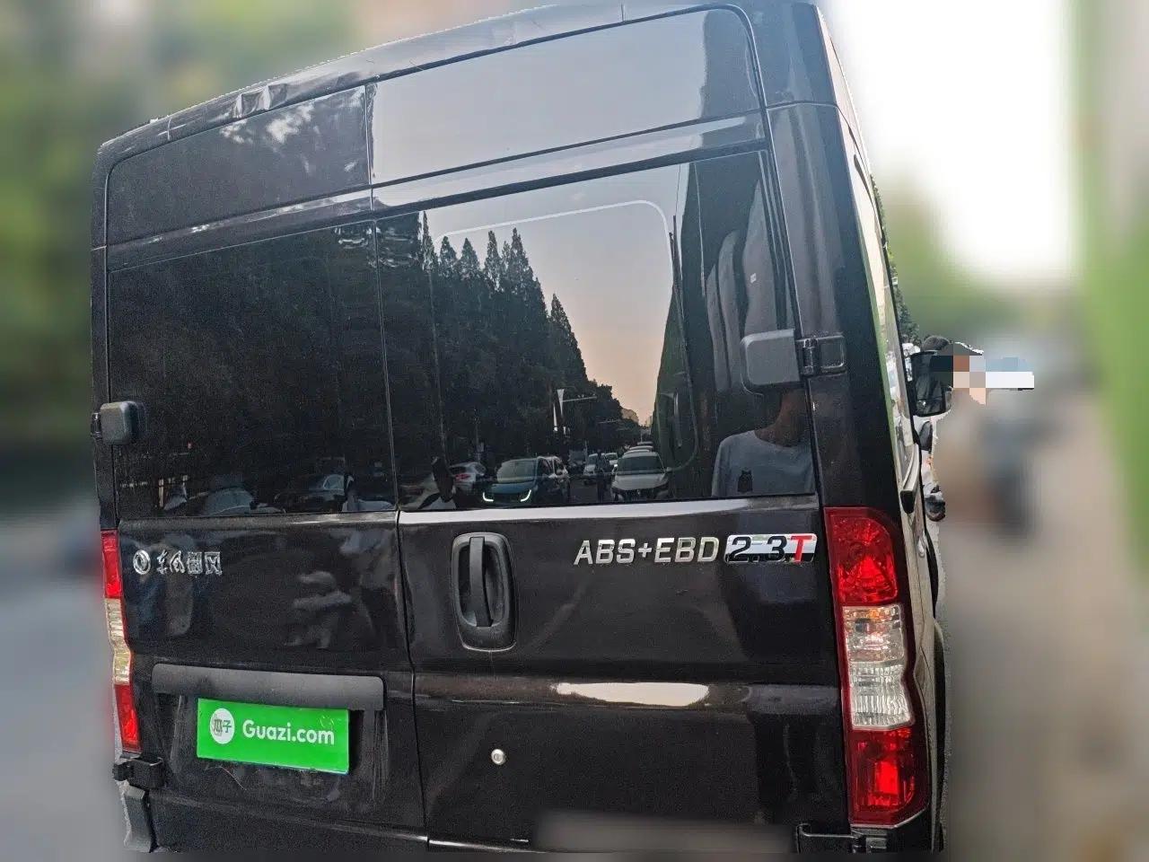 Dongfeng Yufeng 2021 2.3T V9 Logistics Vehicle Short Wheelbase Mid-Roof Design 5-9 Seater China V Emission Standard WP2.3 — миниатюра 6