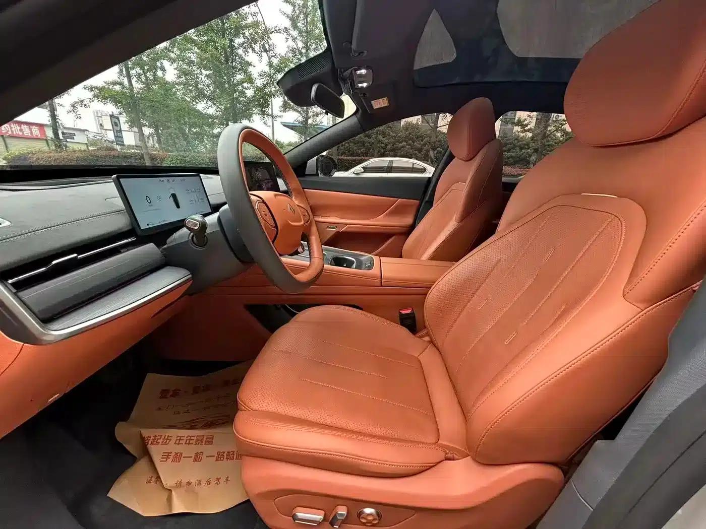 eπ007 2025 Pure Electric 565 AWD Max Navigator Edition — миниатюра 9