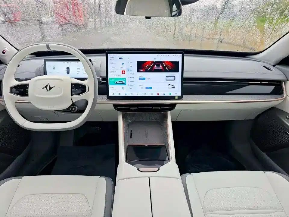 eπ007 2024 Pure Electric 540 AWD Max Edition — миниатюра 5
