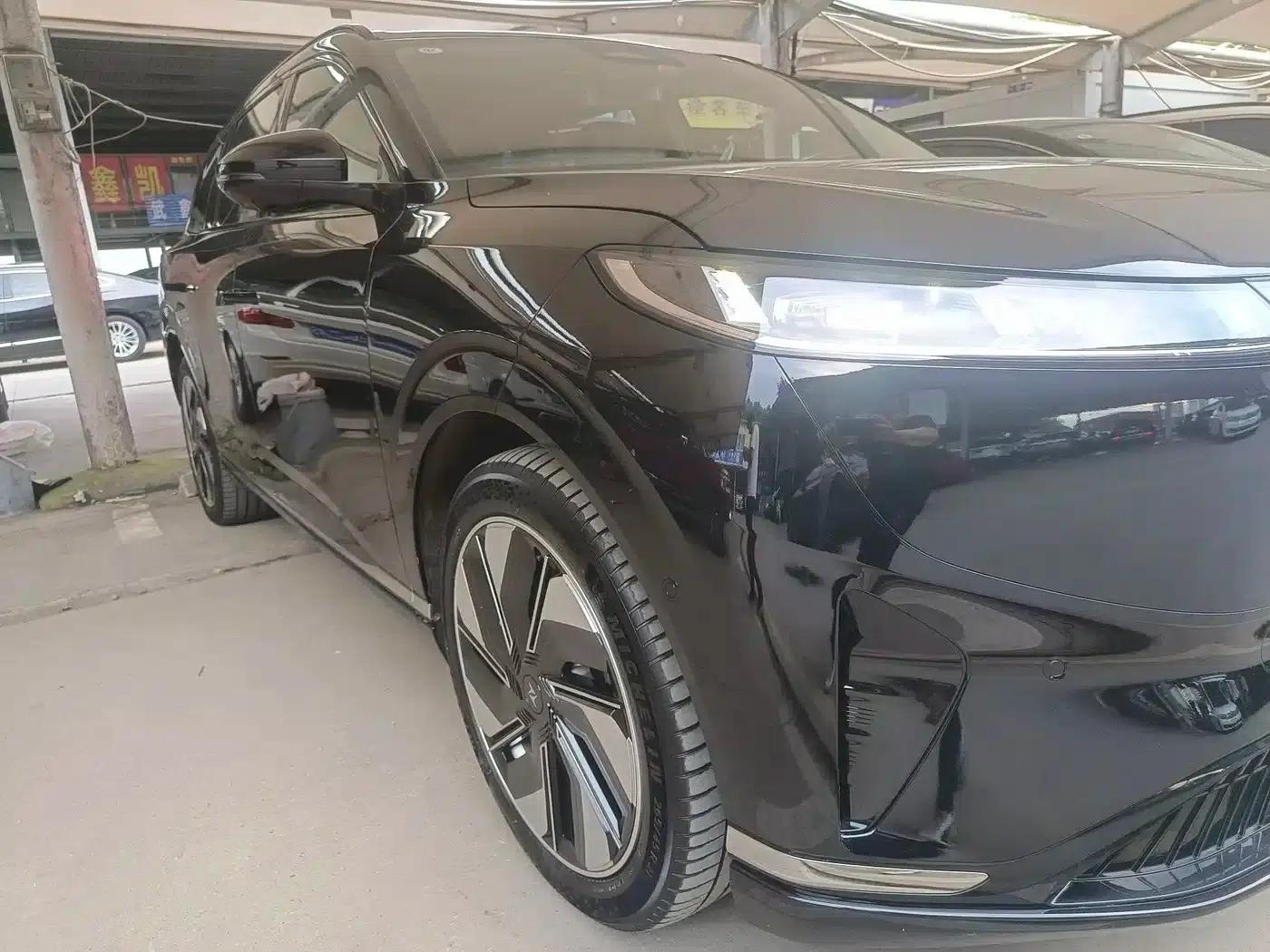 eπ008 2025 636Ultra Pure Electric Version 5-Seater — миниатюра 2