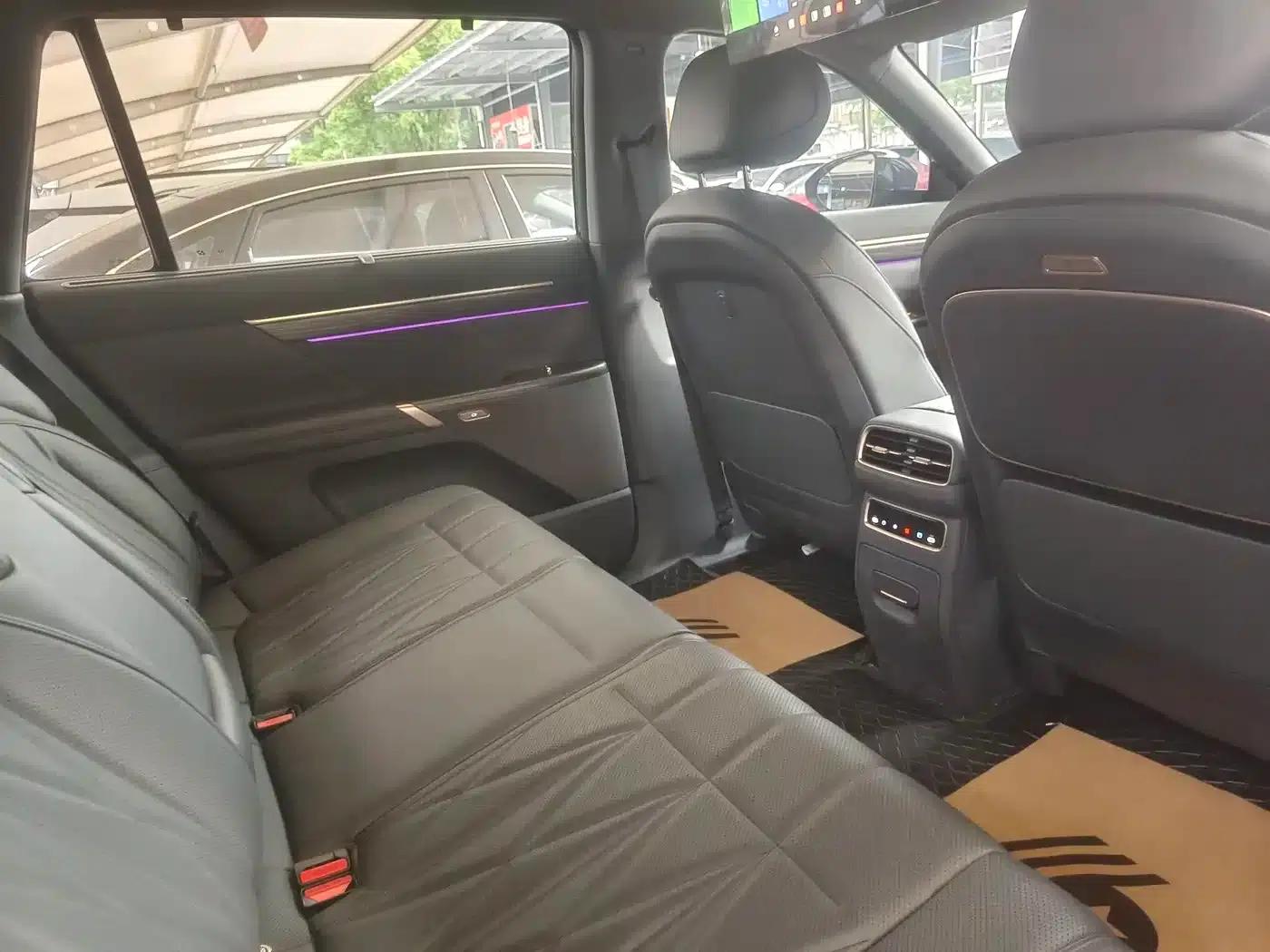eπ008 2025 636Ultra Pure Electric Version 5-Seater — миниатюра 11