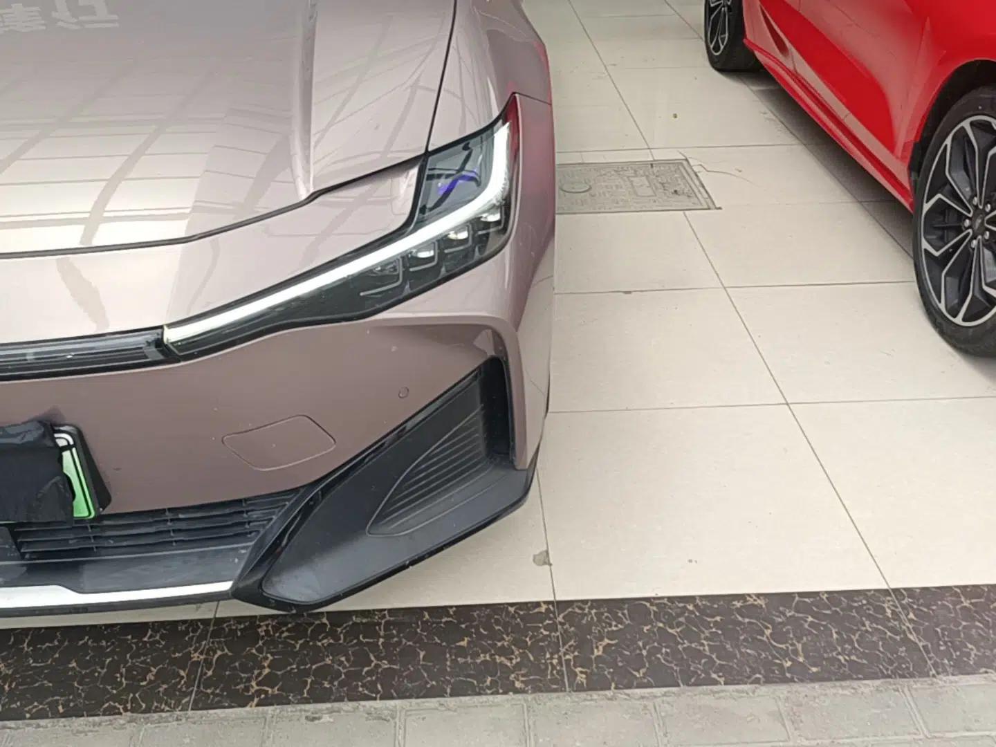 Toyota bZ3 2023 616 km Long-Range Premium — миниатюра 9