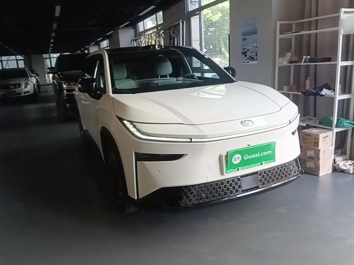 Toyota BZ 3X 2025 520 Pro LiDAR Edition — миниатюра 3