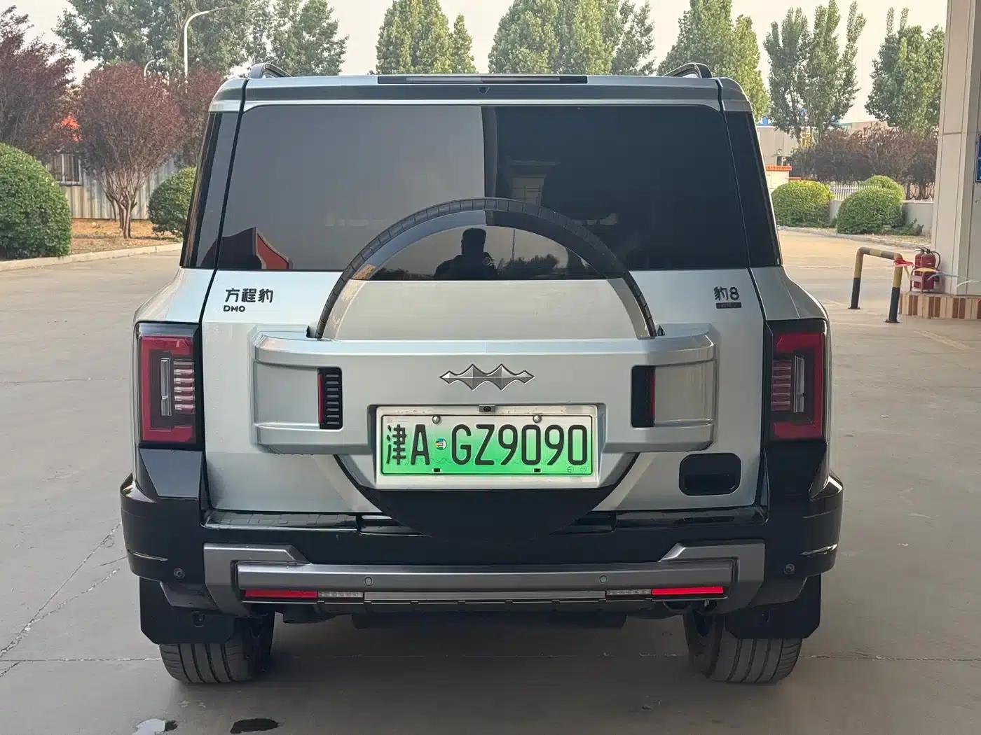 Leopard 8 2025 Smart & Brave Flagship Edition 7-Seater — миниатюра 8