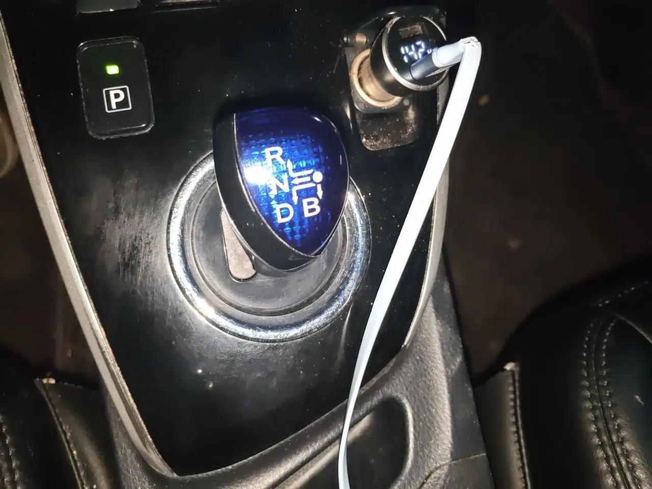 Toyota Corolla Hybrid E+ 2019 1.8L E-CVT Leading Edition — миниатюра 13