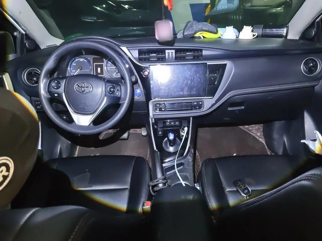 Toyota Corolla Hybrid E+ 2019 1.8L E-CVT Leading Edition — миниатюра 18