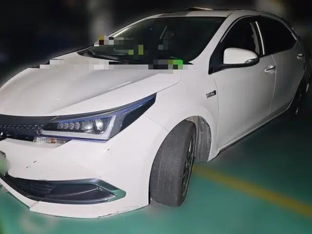 Toyota Corolla Hybrid E+ 2019 1.8L E-CVT Leading Edition