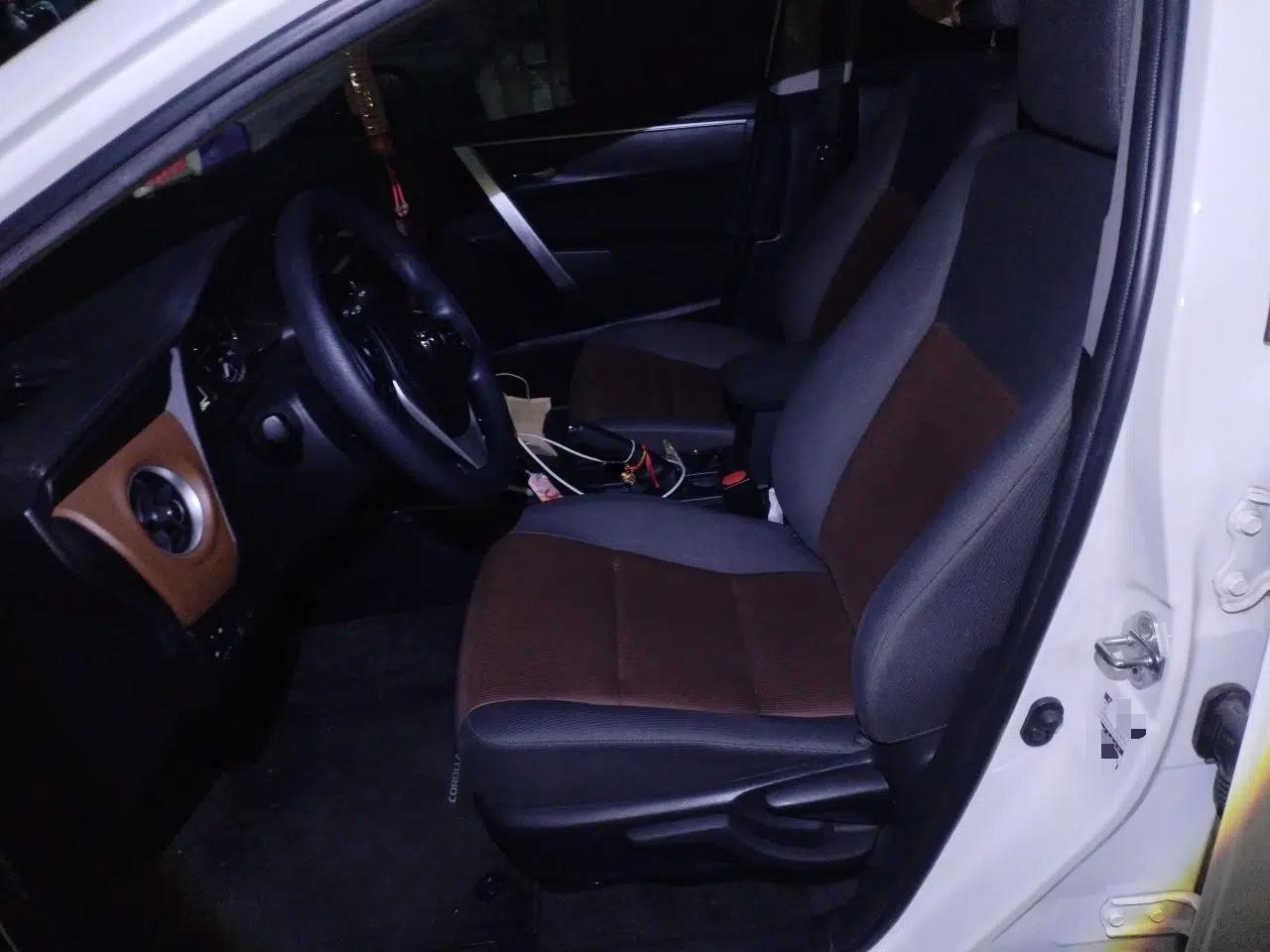Toyota Corolla Hybrid E+ 2019 1.8L E-CVT Leading Edition — миниатюра 16