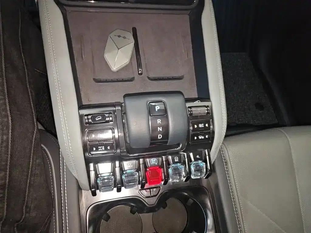 Leopard 5 2025 Model 125KM Ultra Edition — миниатюра 14