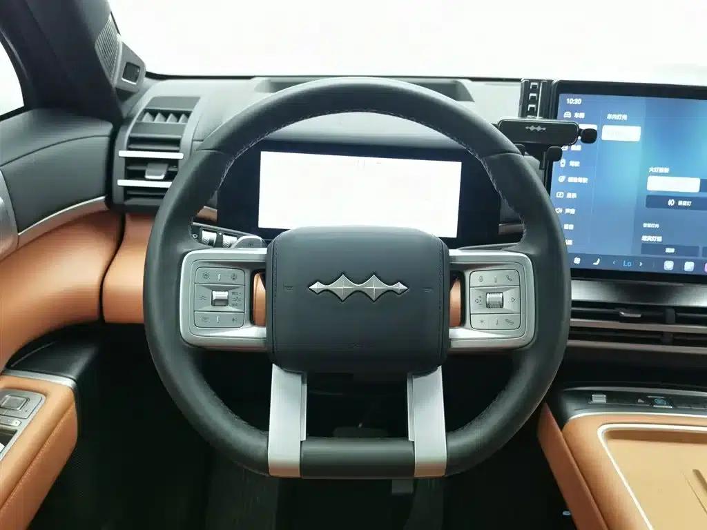 Titanium 7 2025 Model 190KM 4WD Ultra Edition — миниатюра 11