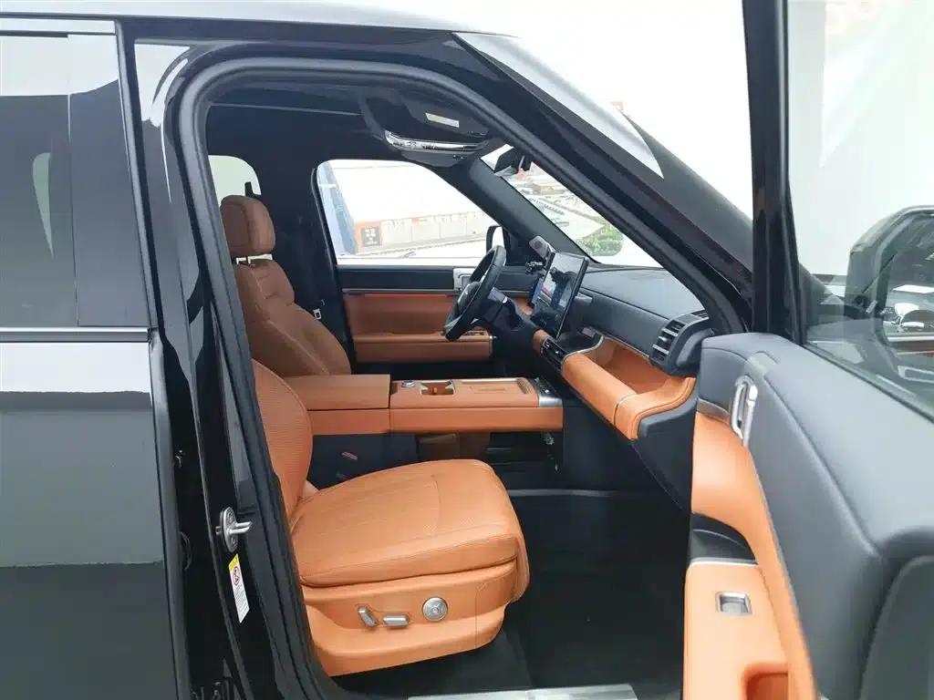 Titanium 7 2025 Model 190KM 4WD Ultra Edition — миниатюра 23