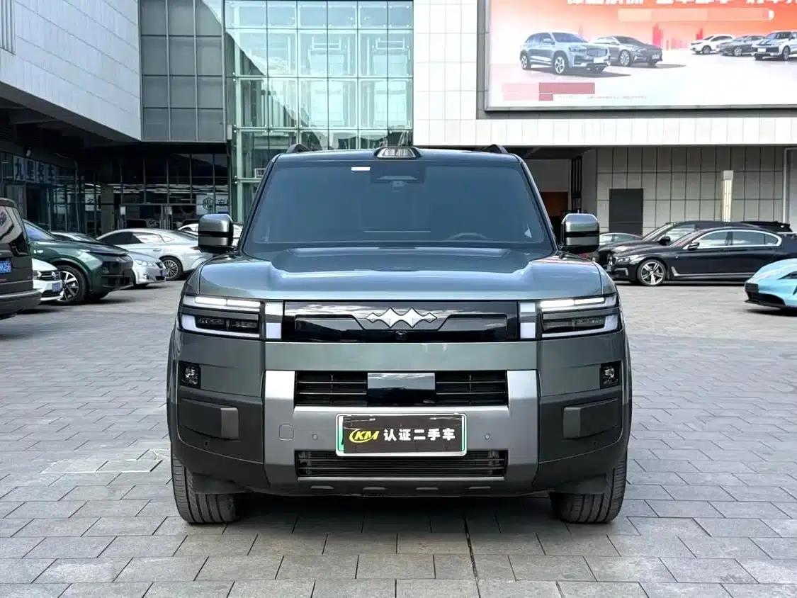 Titanium 7 2025 Model 190KM 4WD Ultra Edition — миниатюра 2