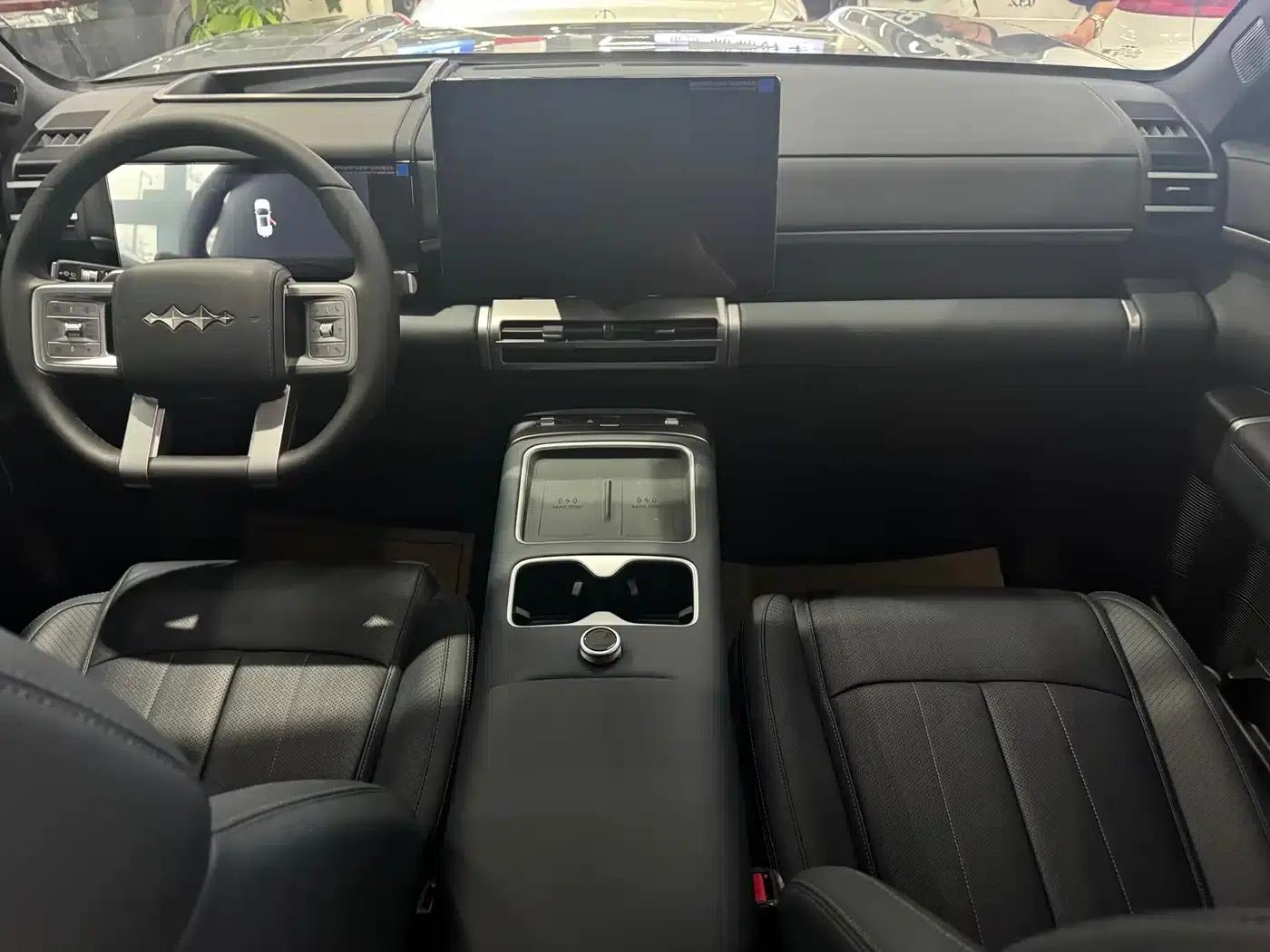 Titanium 7 2025 Model 190KM 4WD Ultra Edition — миниатюра 11