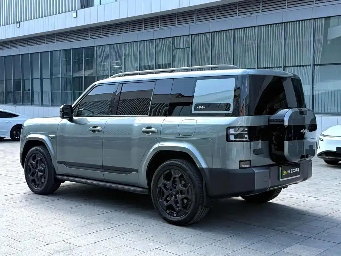 Titanium 7 2025 Model 190KM 4WD Ultra Edition — миниатюра 4
